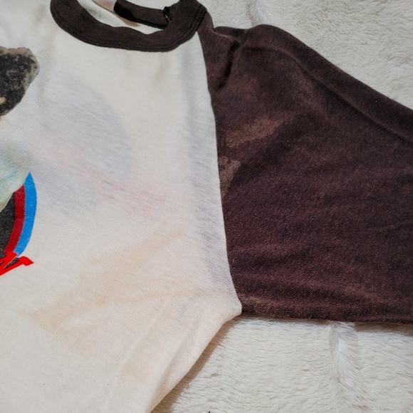 Vintage Bryan Adams Concert T shirt - Picture 4 of 5